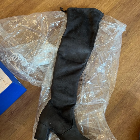 Stuart Weitzman Genna Suede Boots NWT - Picture 5 of 13
